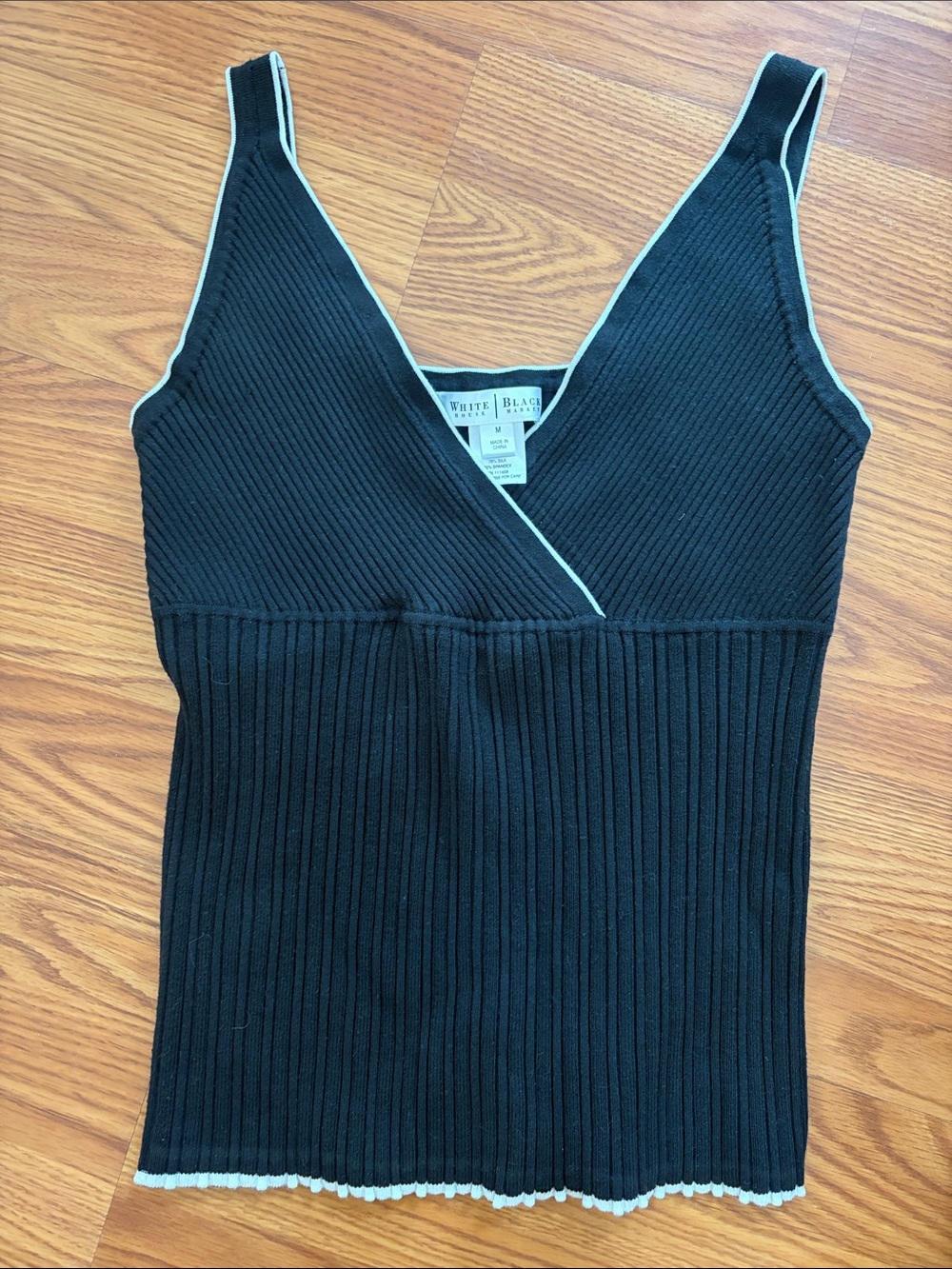 White House Black Market Ribbed V-Neck Tank with White Contrast Trim